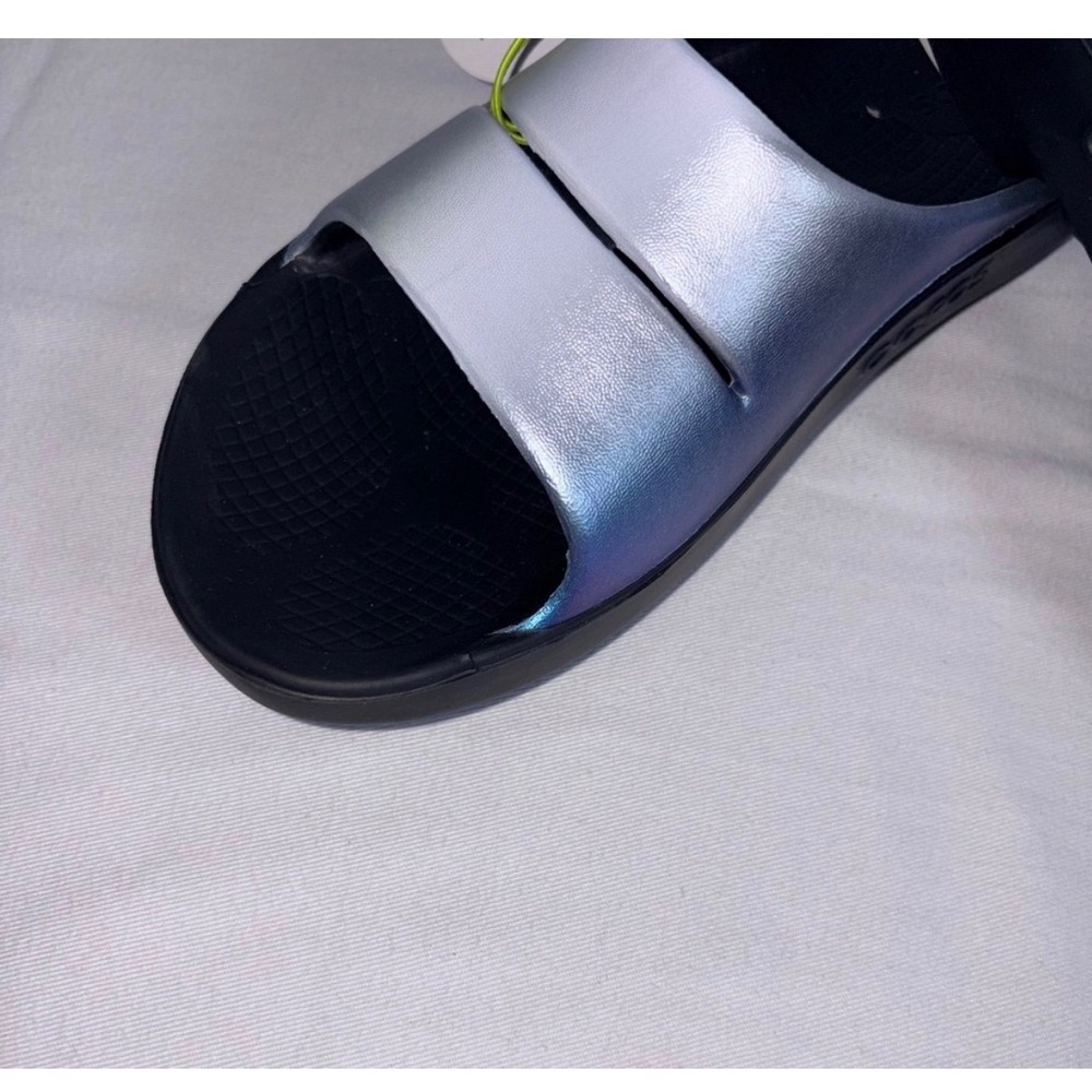 OOFOS OOAHH Luxe Slides 8 Frost Iridescent Blue Silver NEW Recovery Sandals 1101 - Picture 8 of 8